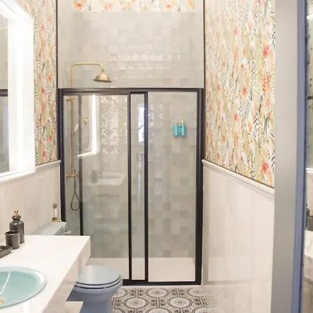 Rent4 Malaga Blue Apartment