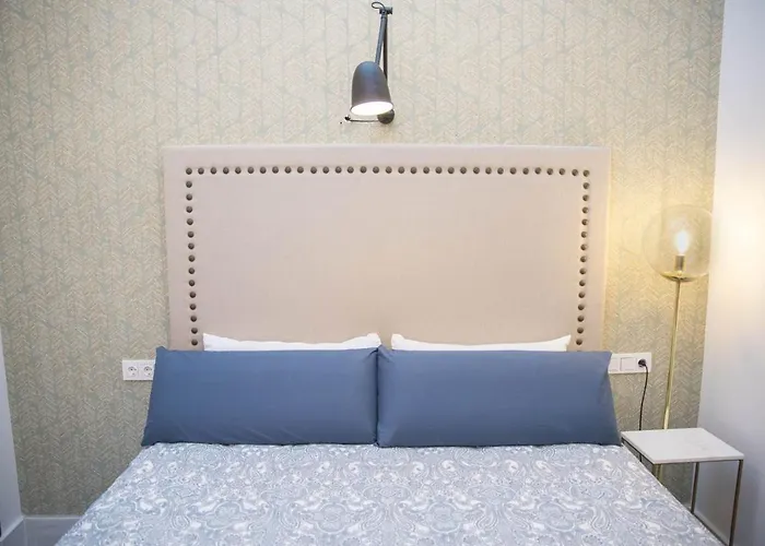 Апартаменти Rent4 Malaga Blue Торремолінос